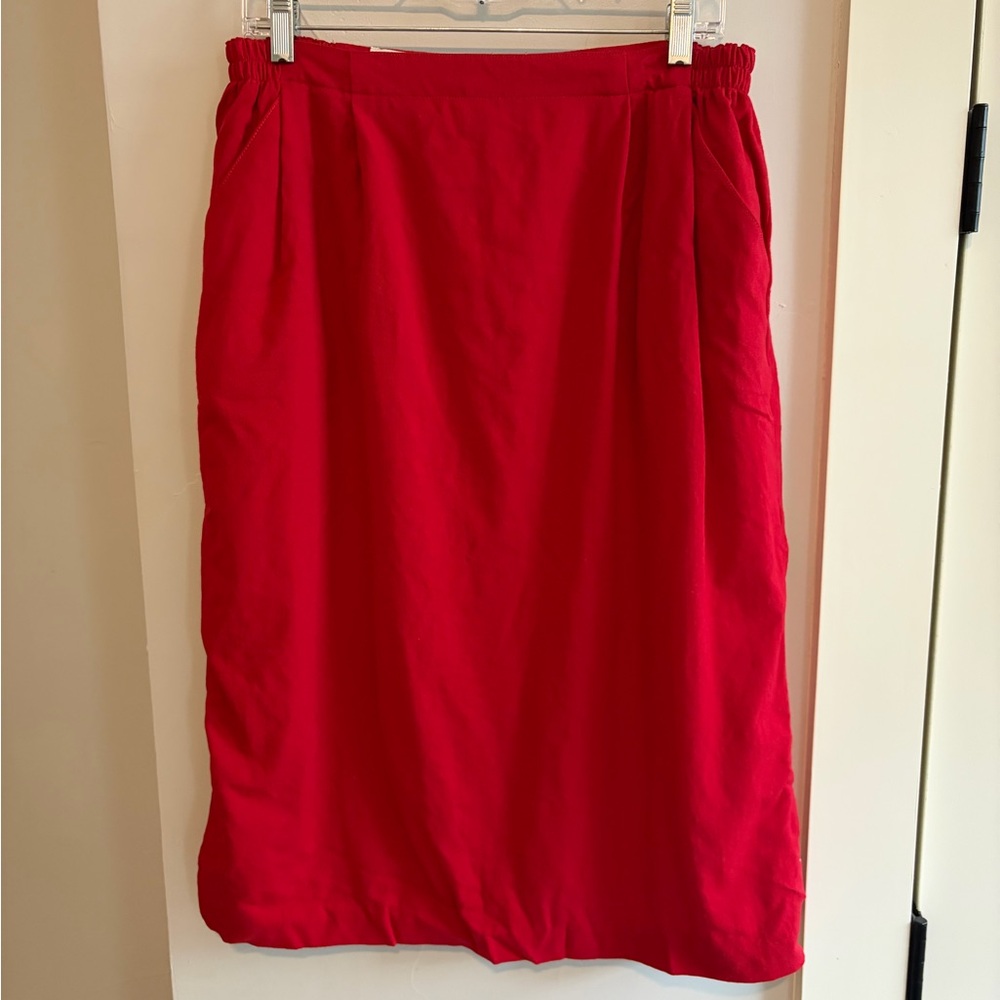 Vintage career essentials 100% wool Red Women's Skirt